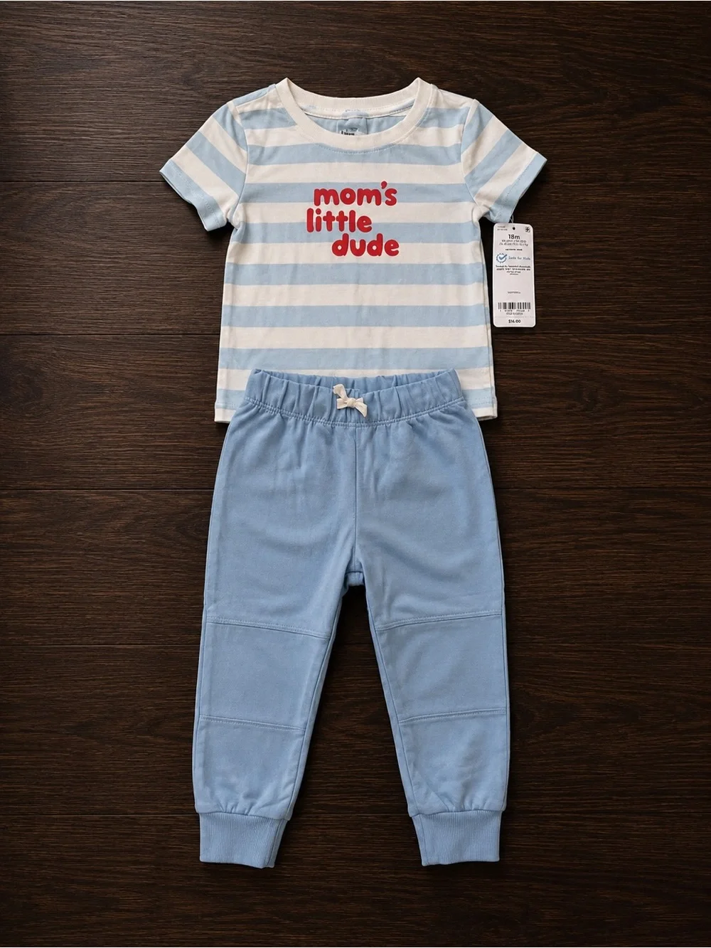Carter’s 2-Piece “Mom’s Little Dude” Outfit – 18M 🌿 3/$20 🌿